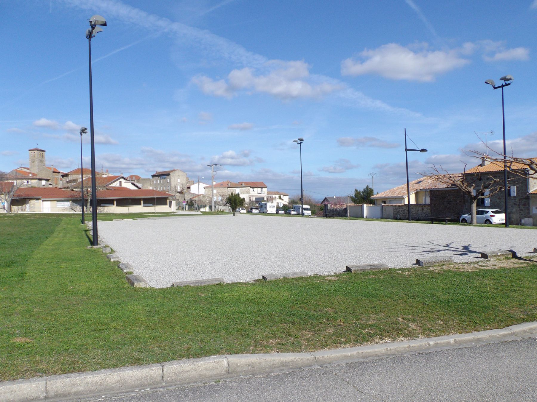 Ardoix - Terrain de pétanque de la commune